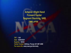 Artemis I RH Forward Center Segment Stacking